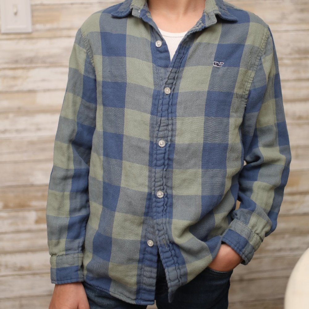 Vineyard Vines Boys Flannel Size 8-10